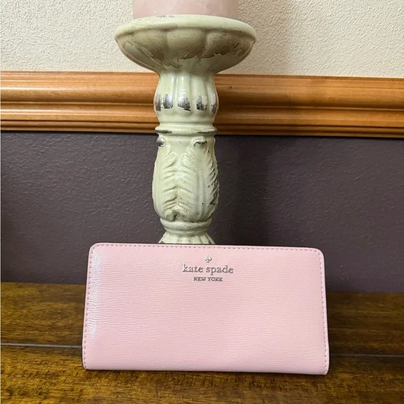 ✨NWOT - Kate Spade Madison Large Slim Bifold Wallet✨ - Picture 3 of 8